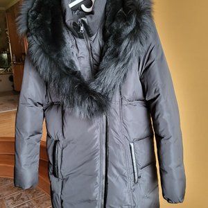 Ellabee black winter coat with real fur